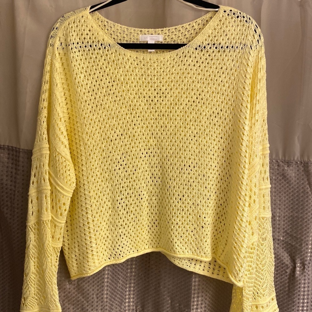 Crop sweater
